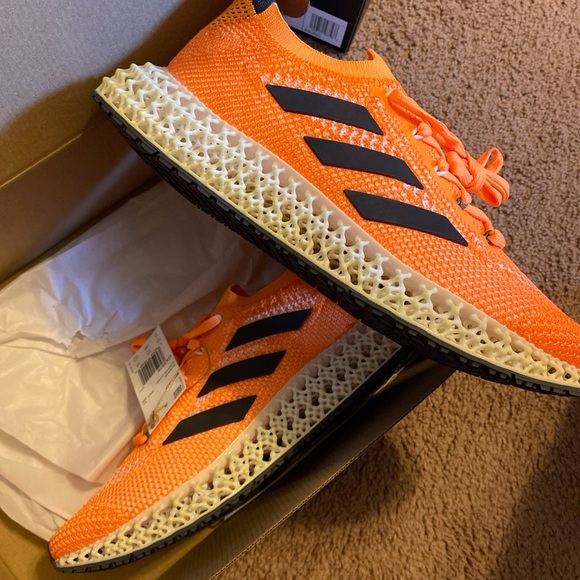 Adidas UltraBoost 4D FWD - Picture 5 of 8